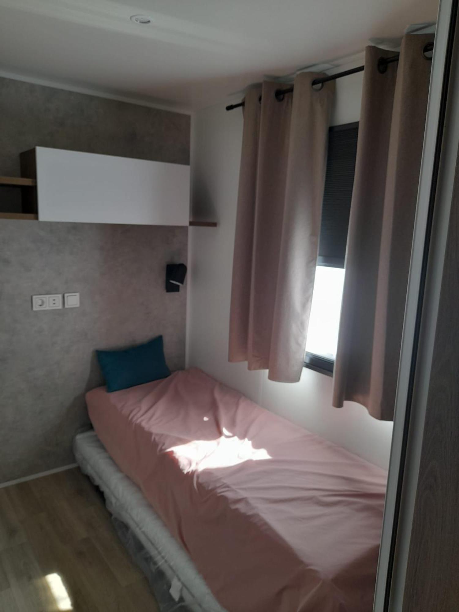 camping la carabasse Vias Esterno foto